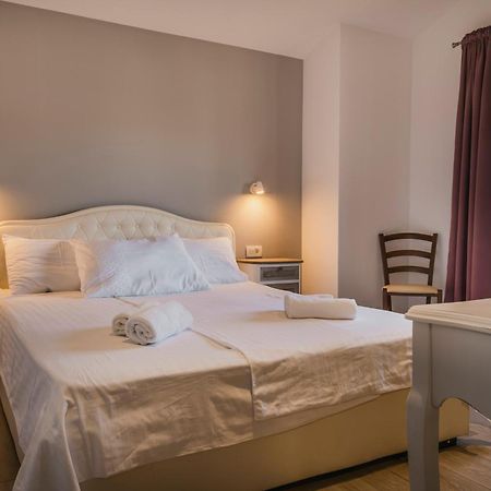 Rooms With Breakfast Near Porec Nova Vas  Εξωτερικό φωτογραφία